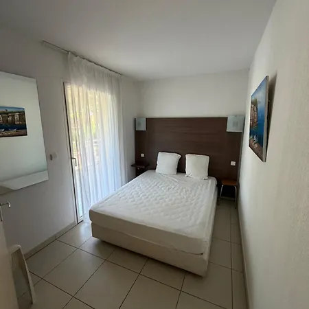 3 Pieces, Climatisation, Piscine, Parking Argelès-sur-Mer